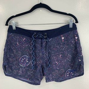 Patagonia Women's Wavefarer Boardshorts 5"